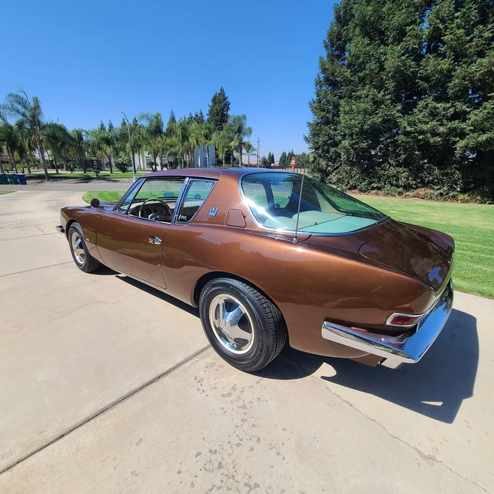 1963 Studebaker Avanti - Image 13 of 31