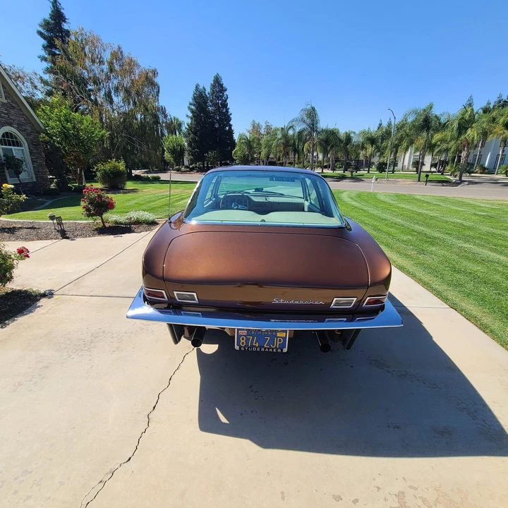 1963 Studebaker Avanti - Image 9 of 31
