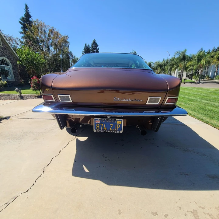 1963 Studebaker Avanti - Image 10 of 31