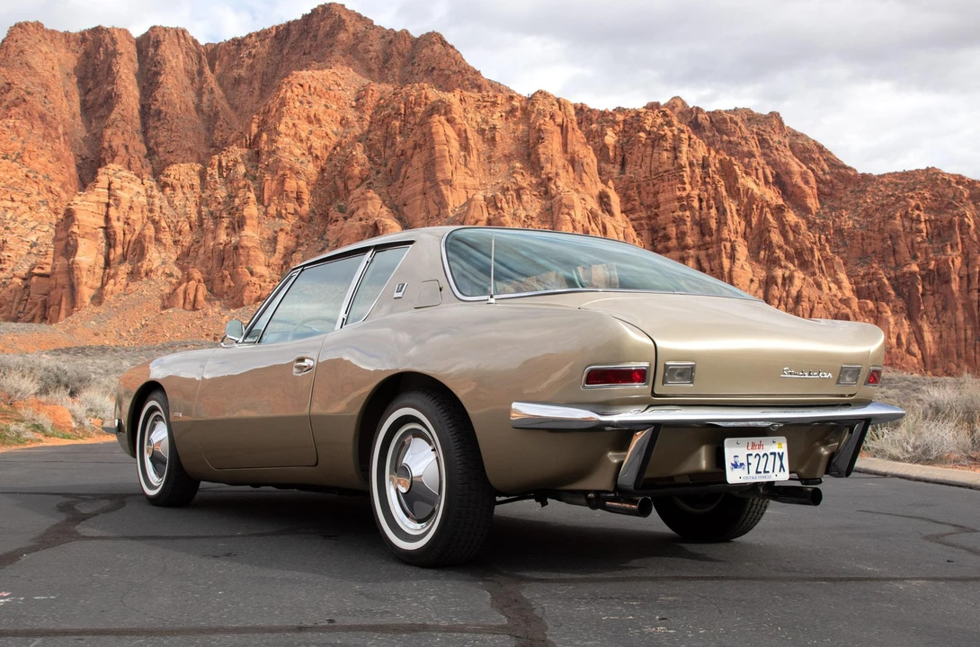1963 Studebaker Avanti - Image 7 of 31