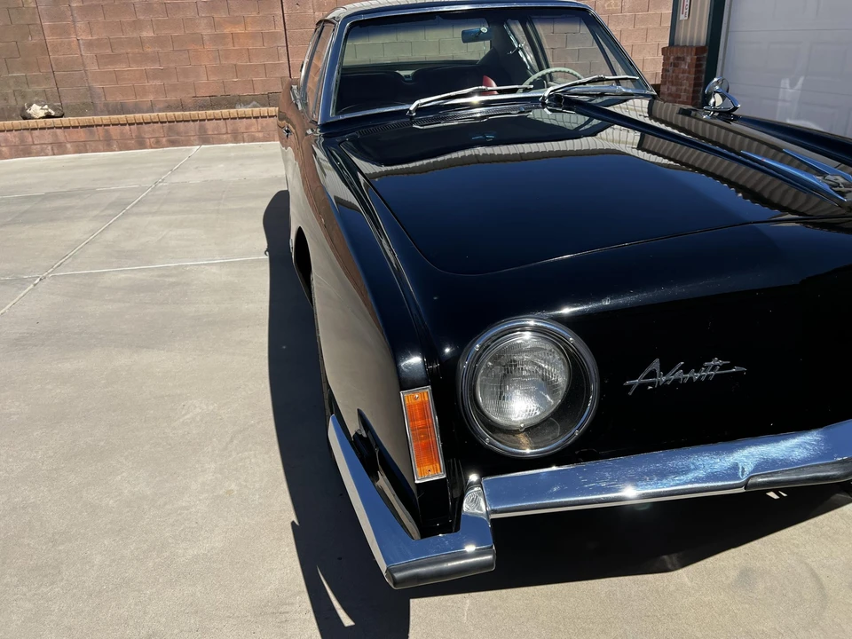 1963 Studebaker Avanti - Image 24 of 31