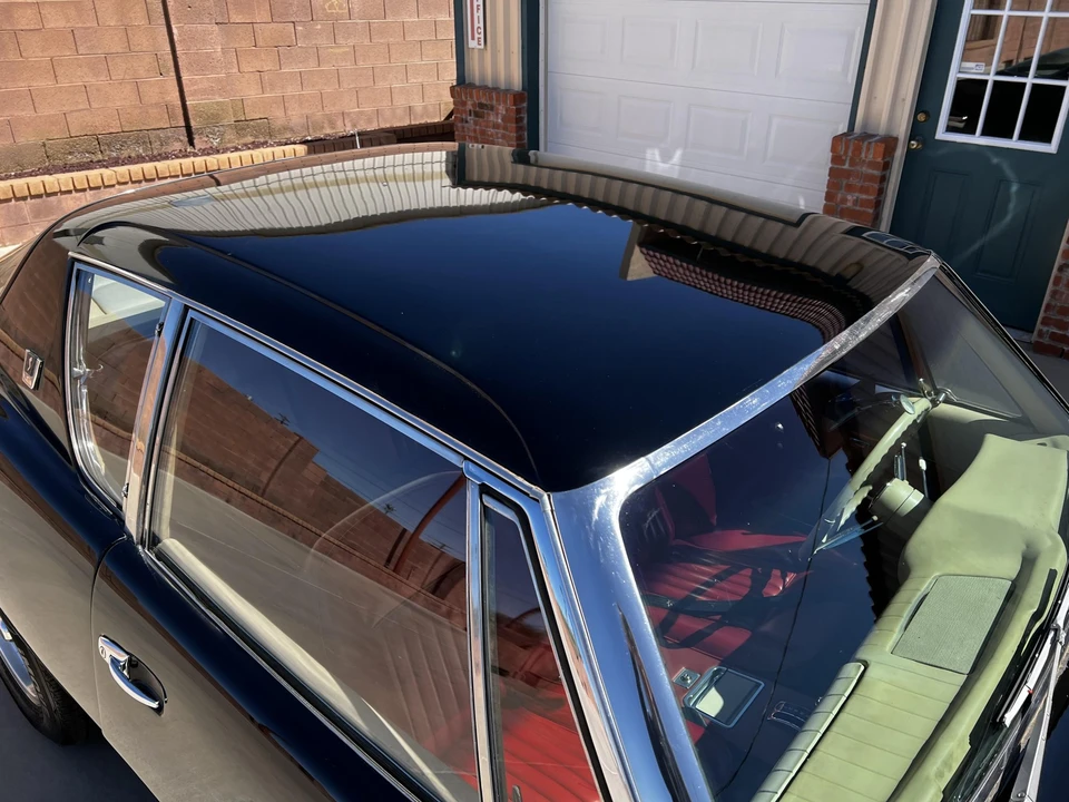 1963 Studebaker Avanti - Image 30 of 31