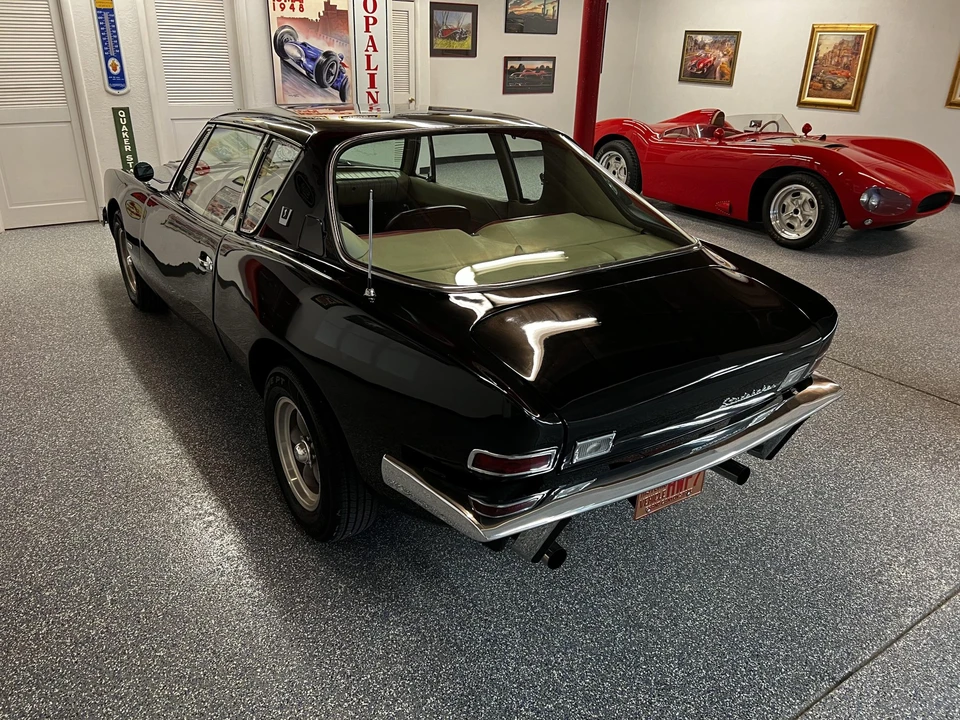 1963 Studebaker Avanti - Image 17 of 31