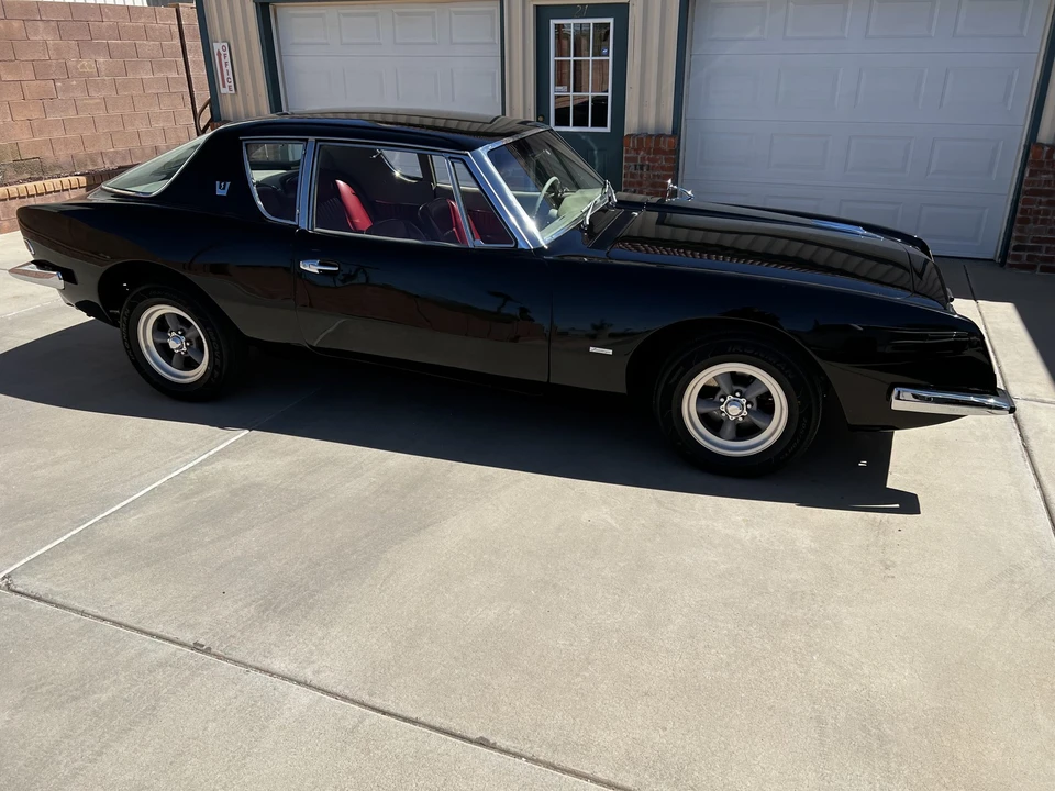 1963 Studebaker Avanti - Image 5 of 31