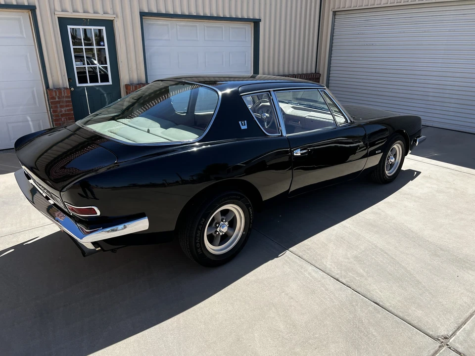 1963 Studebaker Avanti - Image 6 of 31