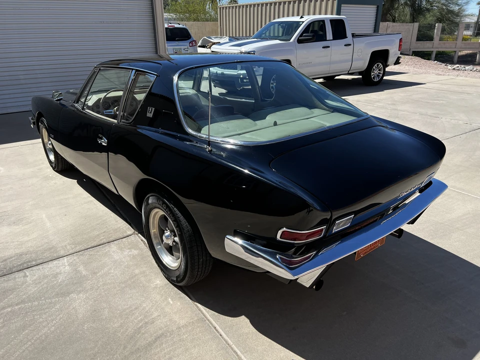 1963 Studebaker Avanti - Image 8 of 31