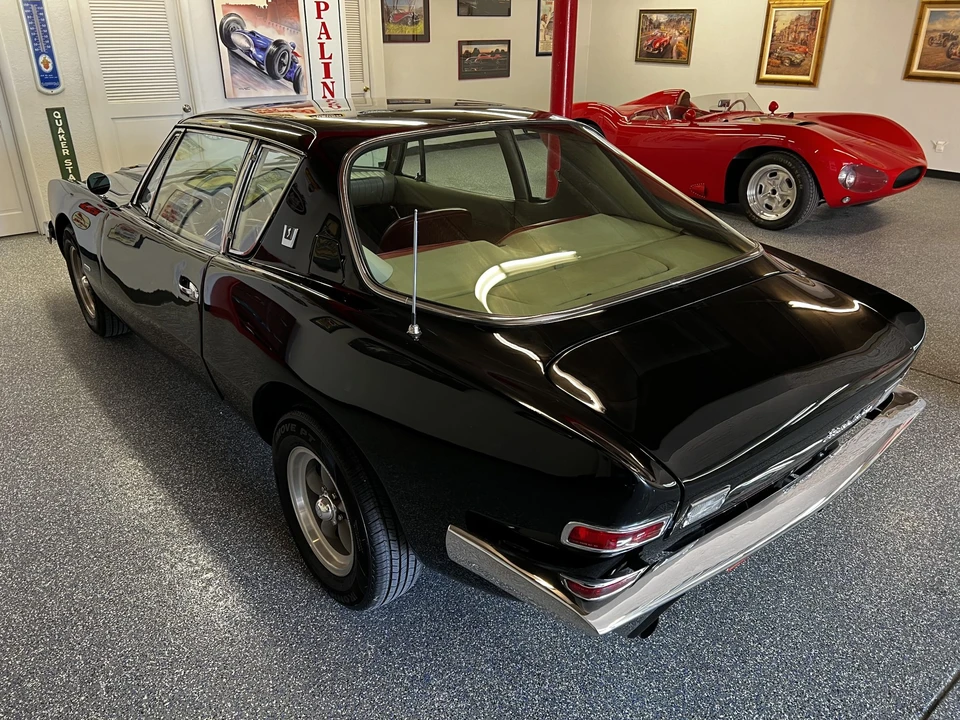 1963 Studebaker Avanti - Image 19 of 31