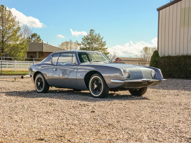 1963 Studebaker Avanti - Image 2 of 11