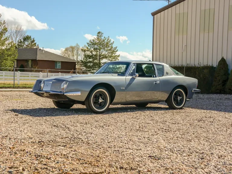 1963 Studebaker Avanti - Image 11 of 11