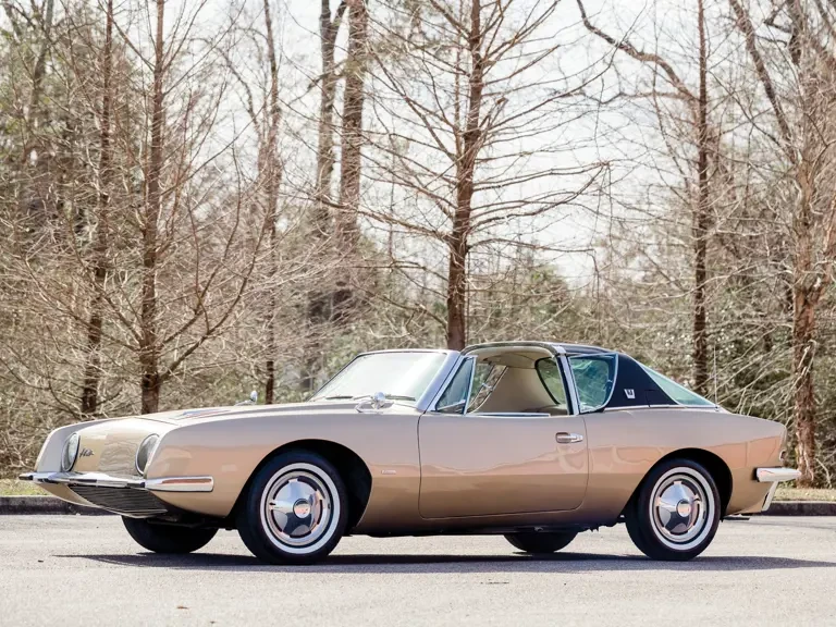 1963 Studebaker Avanti - Image 2 of 31