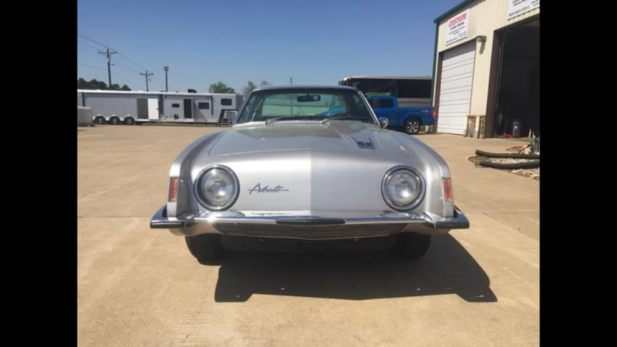 1963 Studebaker Avanti - Image 9 of 26
