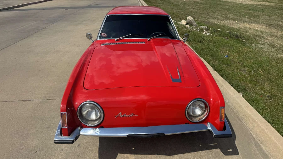 1963 Studebaker Avanti - Image 3 of 15