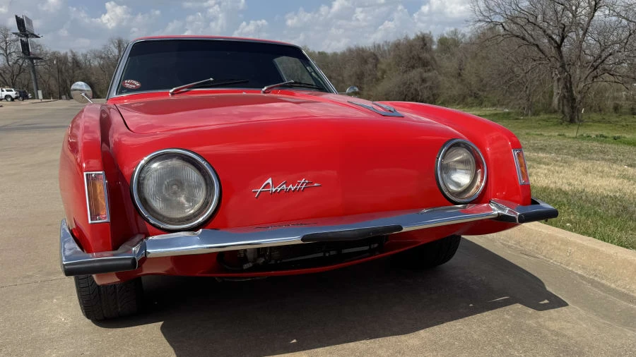 1963 Studebaker Avanti - Image 6 of 15
