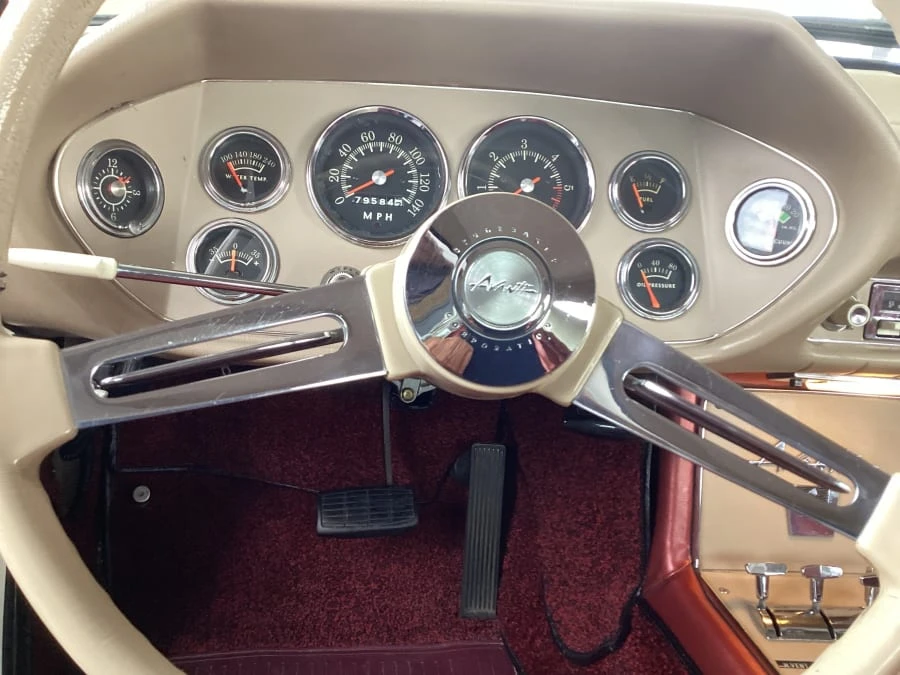 1963 Studebaker Avanti - Image 13 of 16