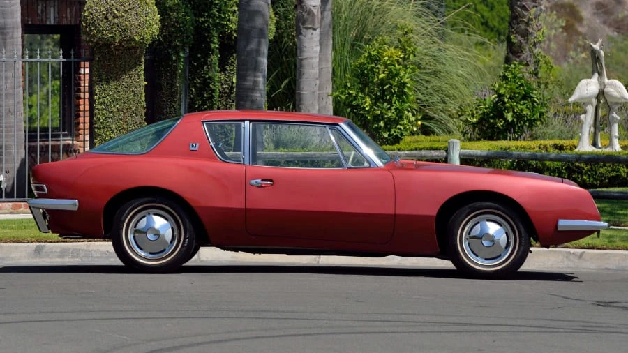 1963 Studebaker Avanti - Image 2 of 27