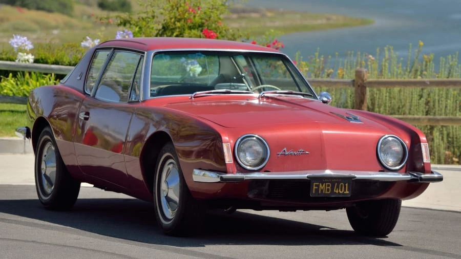 1963 Studebaker Avanti - Image 12 of 27