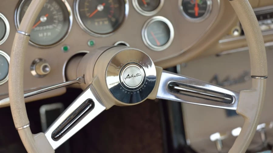 1963 Studebaker Avanti - Image 18 of 27