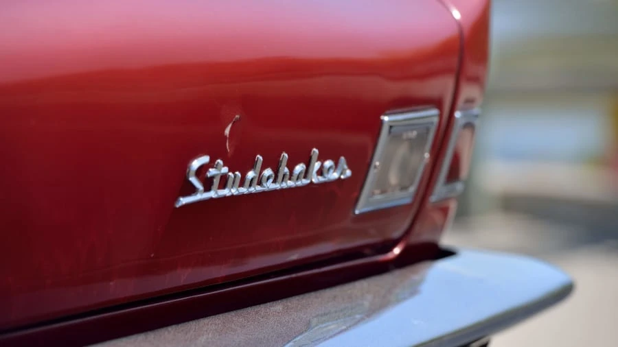1963 Studebaker Avanti - Image 19 of 27