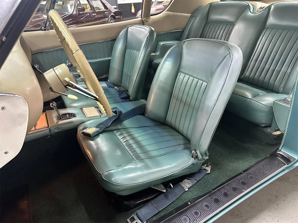 1963 Studebaker Avanti - Image 14 of 31