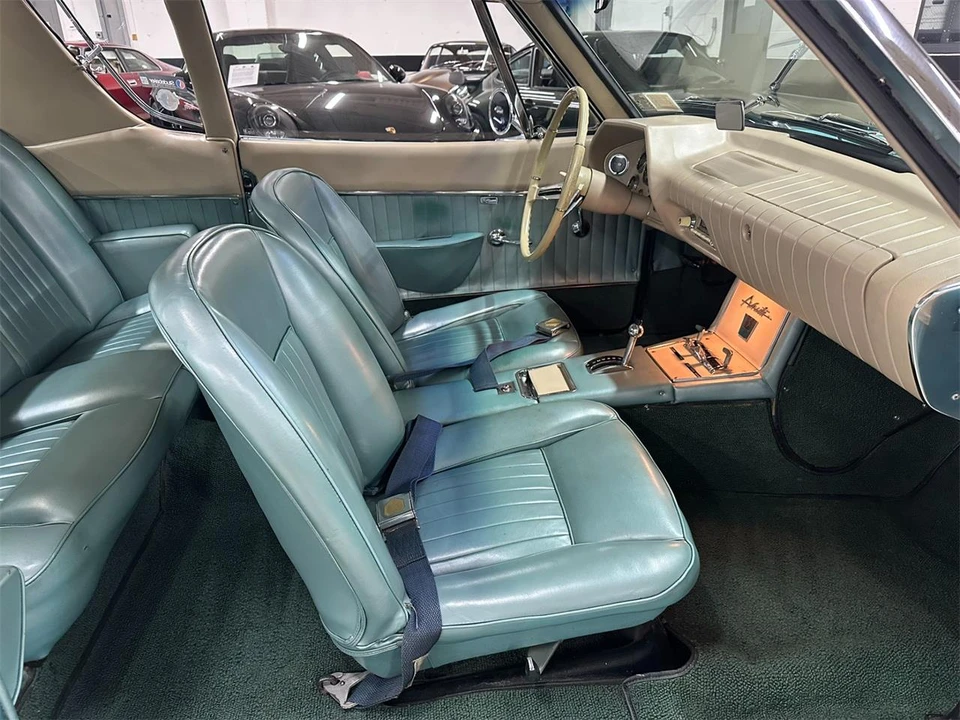 1963 Studebaker Avanti - Image 20 of 31