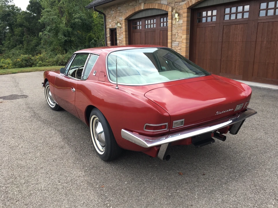 1963 Studebaker Avanti - Image 8 of 31