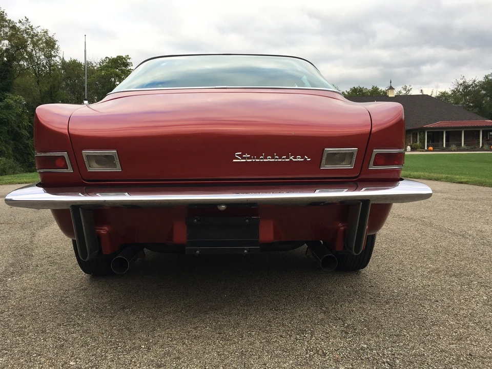 1963 Studebaker Avanti - Image 6 of 31