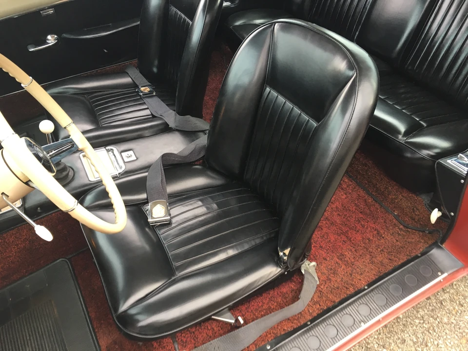 1963 Studebaker Avanti - Image 25 of 31