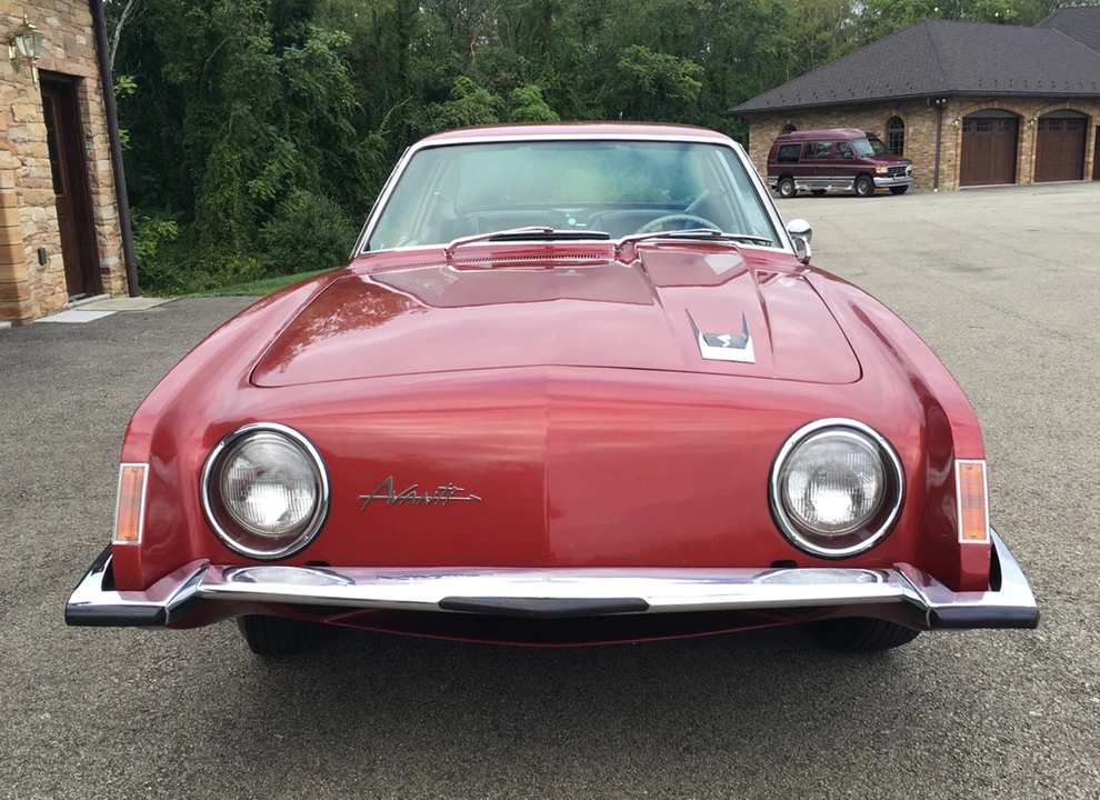 1963 Studebaker Avanti - Image 11 of 31