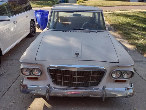 1963 Studebaker Custom Cruiser