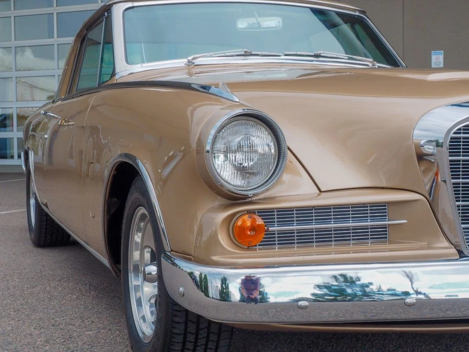 1963 Studebaker Avanti - Image 15 of 31