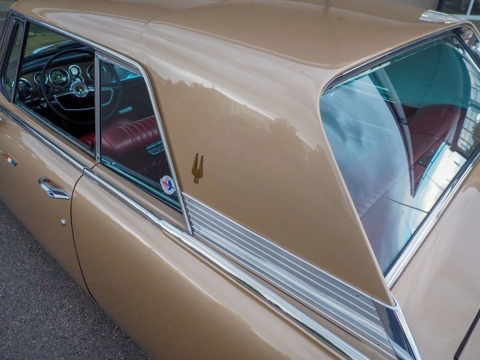 1963 Studebaker Avanti - Image 22 of 31