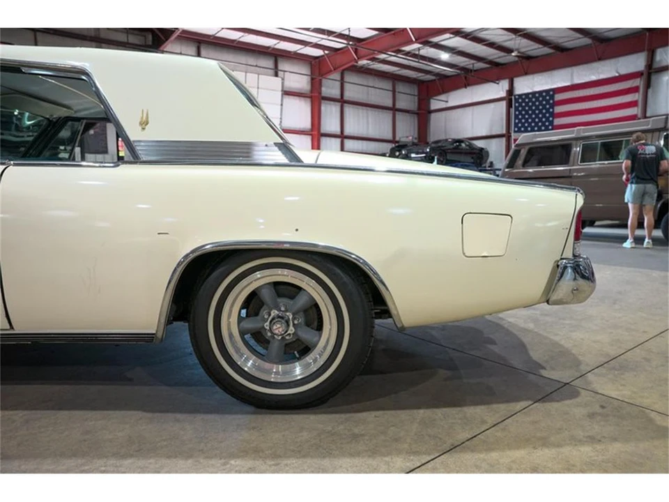 1963 Studebaker Hawk - Image 5 of 31