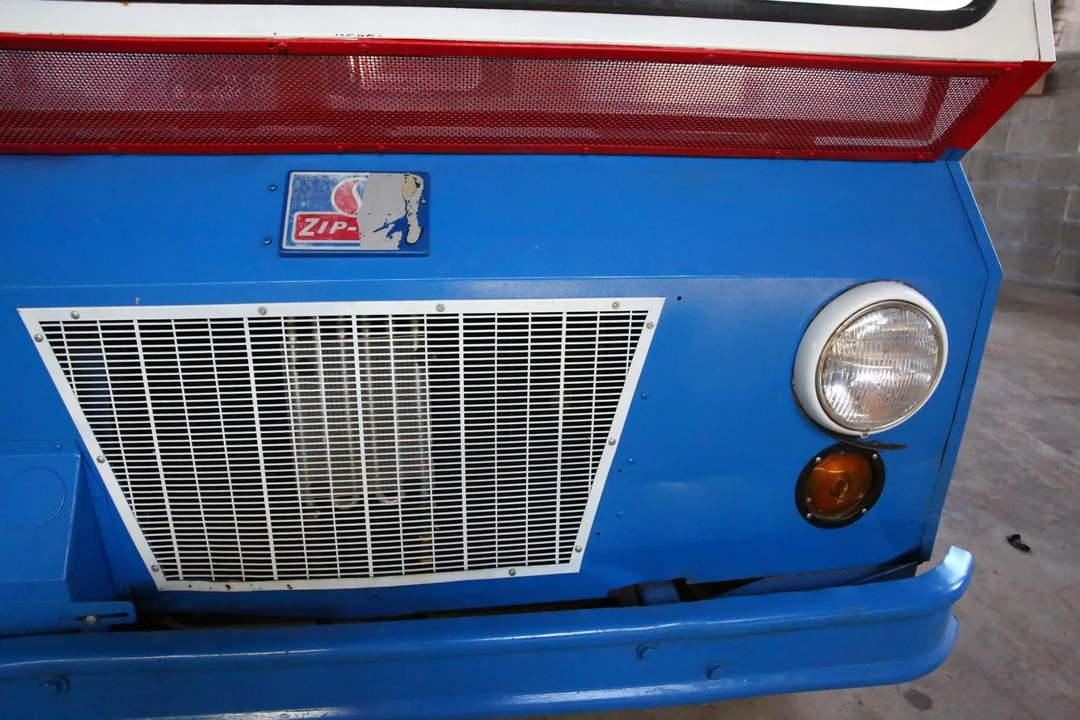 1963 Studebaker - Image 22 of 31