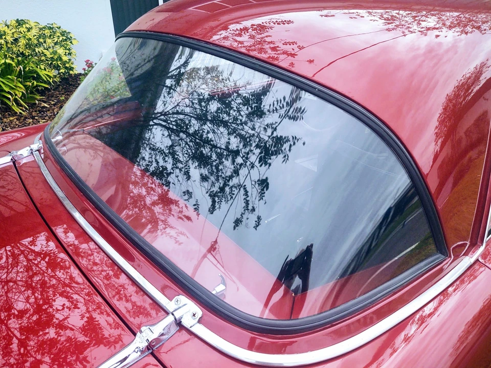 1963 Sunbeam Alpine Series III - Image 15 of 31