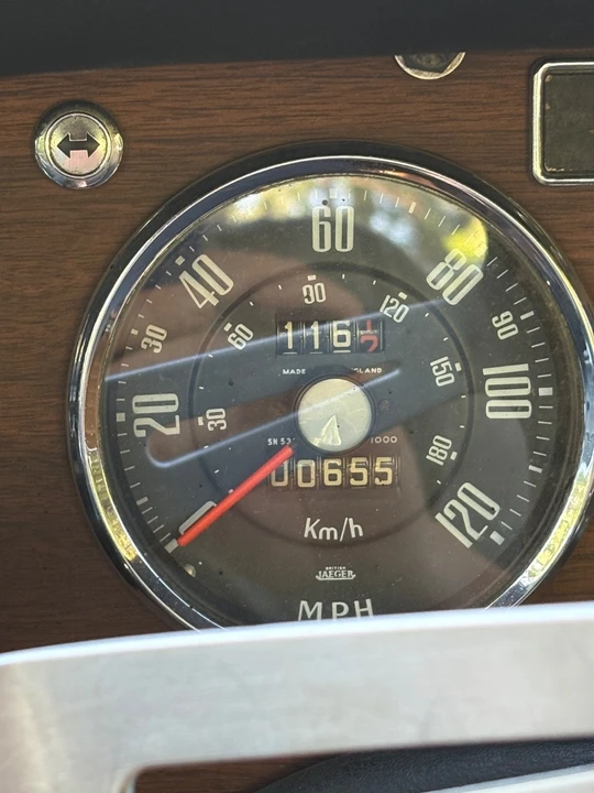 1963 Sunbeam Alpine Series III - Image 11 of 30