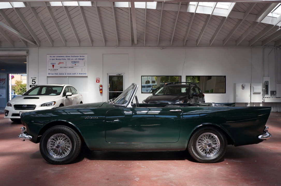 1963 Sunbeam Alpine - Image 10 of 31