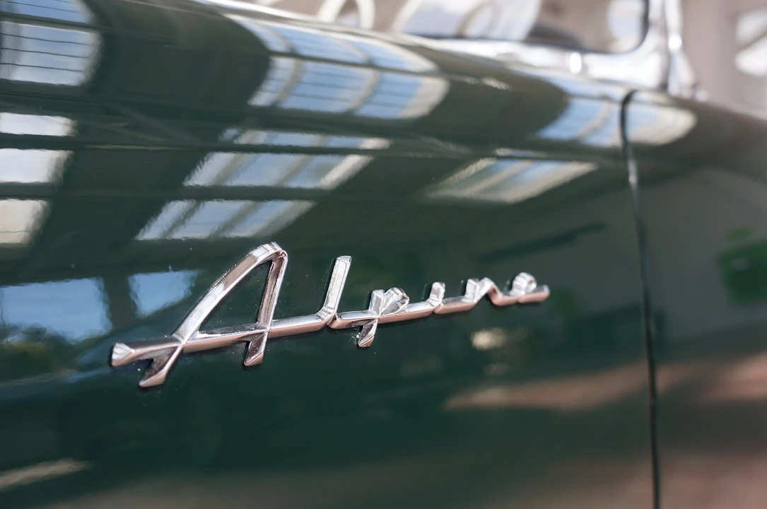 1963 Sunbeam Alpine - Image 12 of 31
