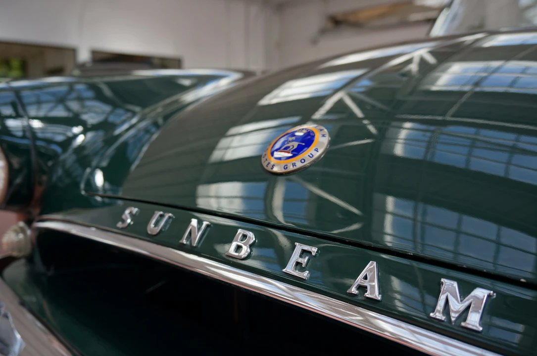 1963 Sunbeam Alpine - Image 13 of 31