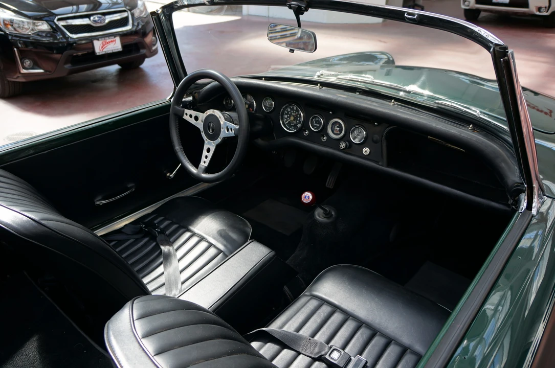 1963 Sunbeam Alpine - Image 19 of 31