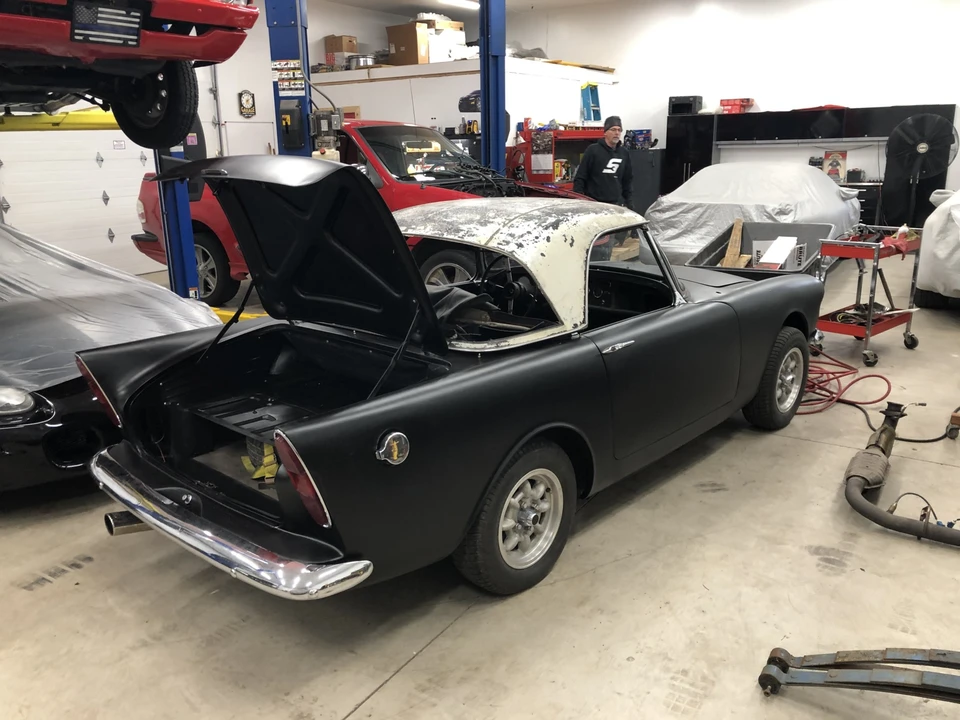 1963 Sunbeam Alpine - Image 4 of 31
