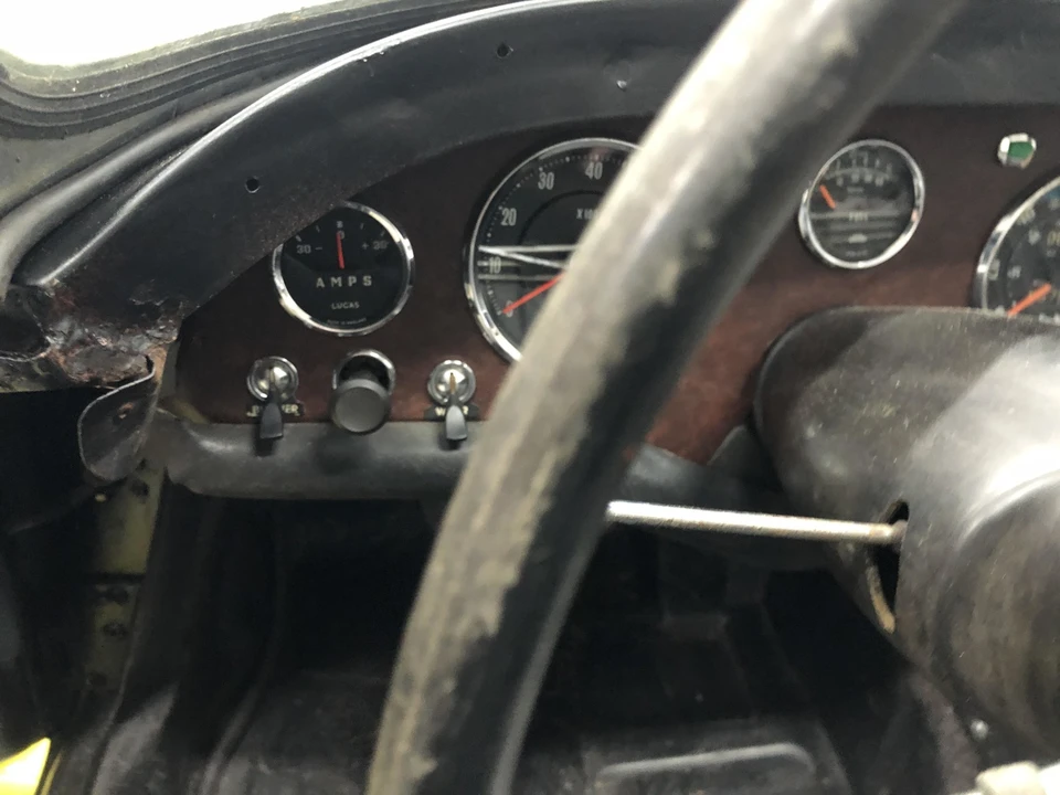 1963 Sunbeam Alpine - Image 27 of 31