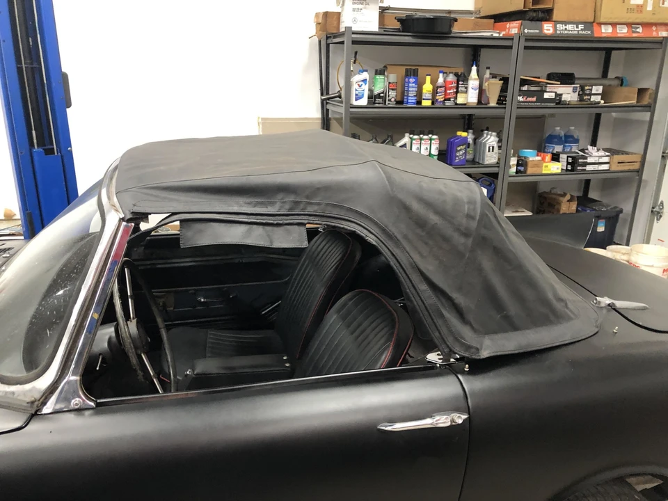 1963 Sunbeam Alpine - Image 12 of 31