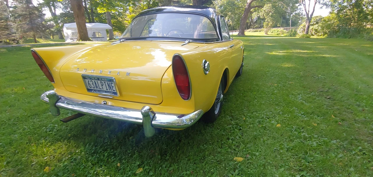 1963 Sunbeam Alpine - Image 26 of 31