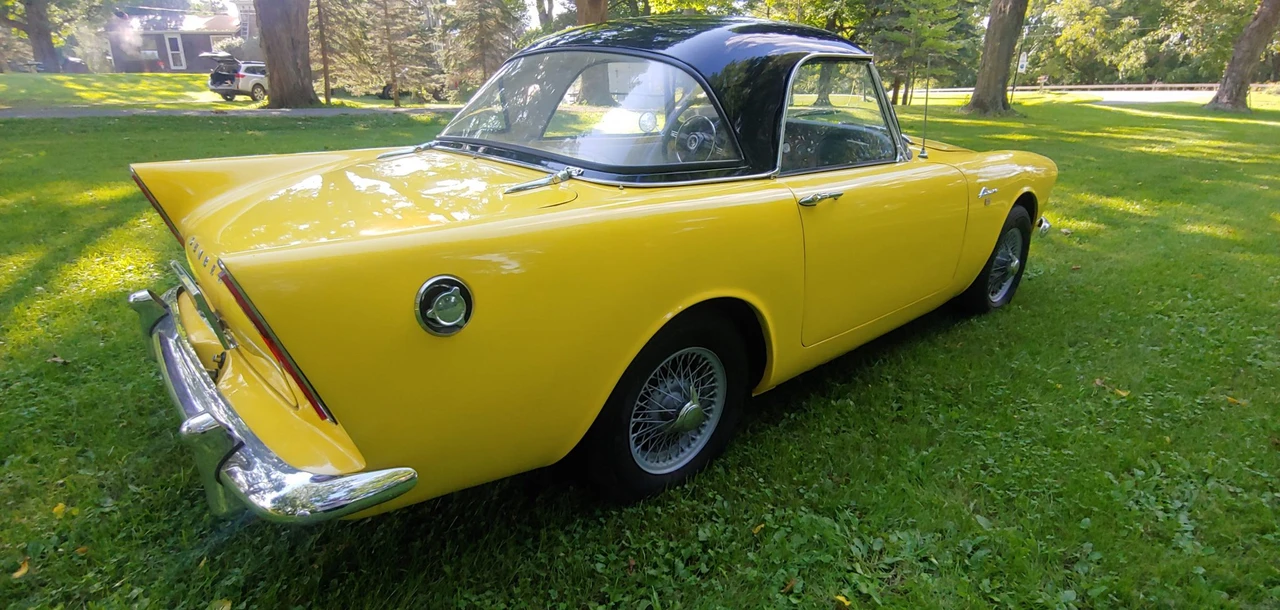 1963 Sunbeam Alpine - Image 25 of 31