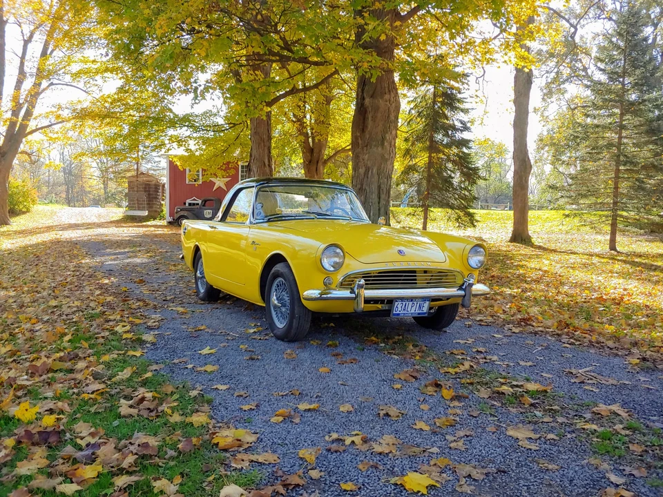 1963 Sunbeam Alpine - Image 3 of 31