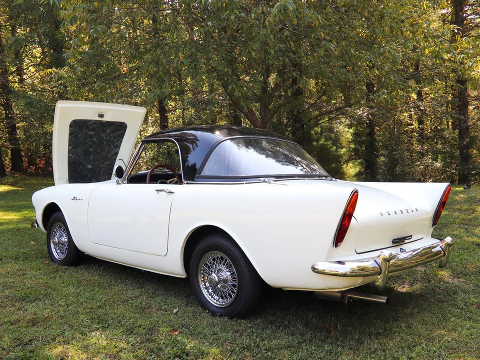 1963 Sunbeam Alpine Series II - Image 4 of 31
