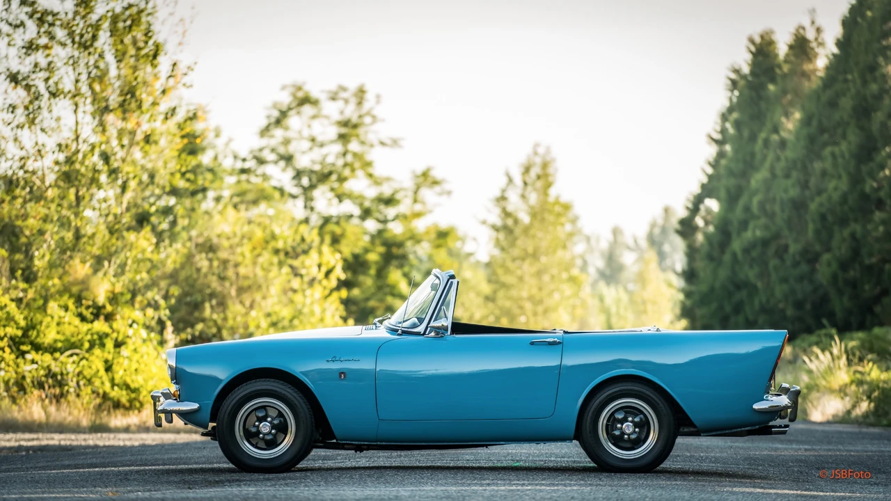 1963 Sunbeam Alpine Series III - Image 7 of 31