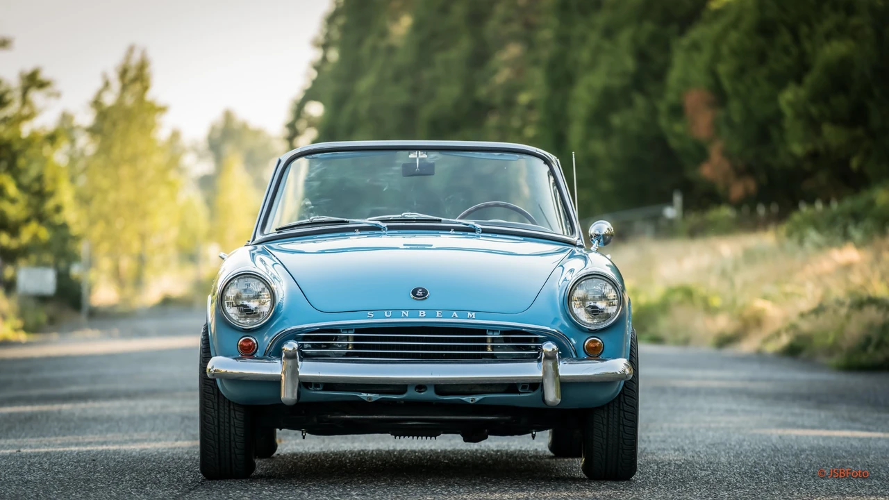 1963 Sunbeam Alpine Series III - Image 2 of 31