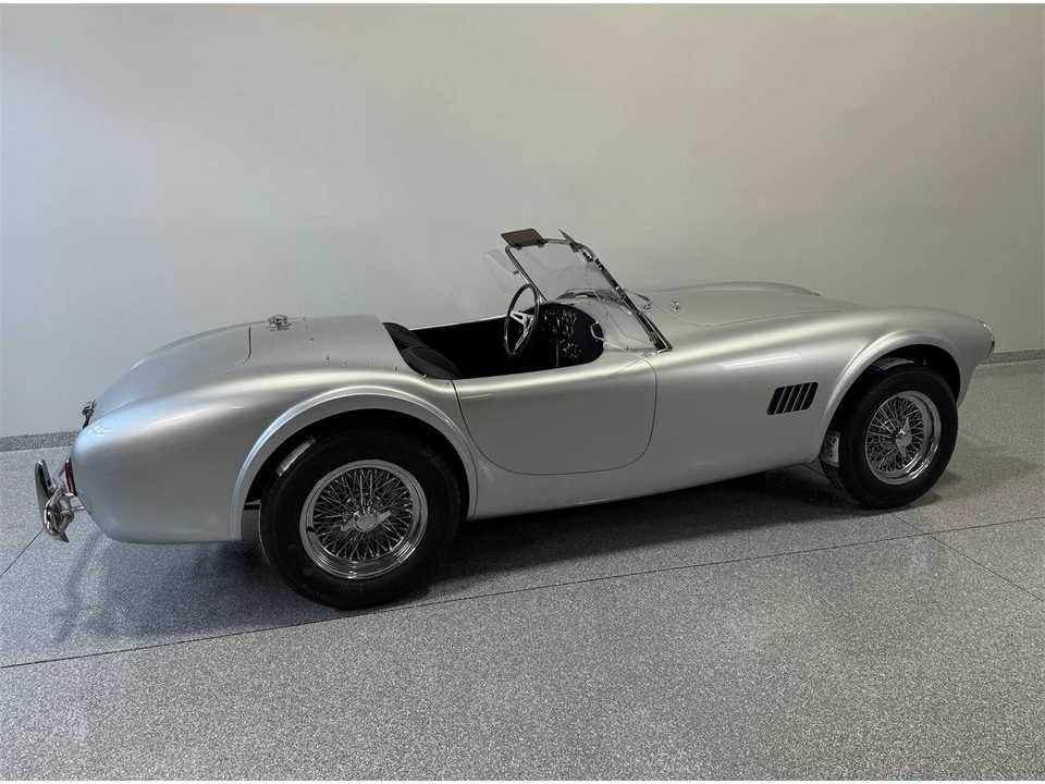 1963 Superformance - Image 10 of 27