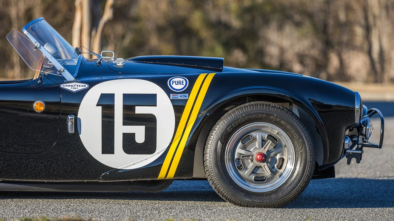 1963 Superformance - Image 24 of 31